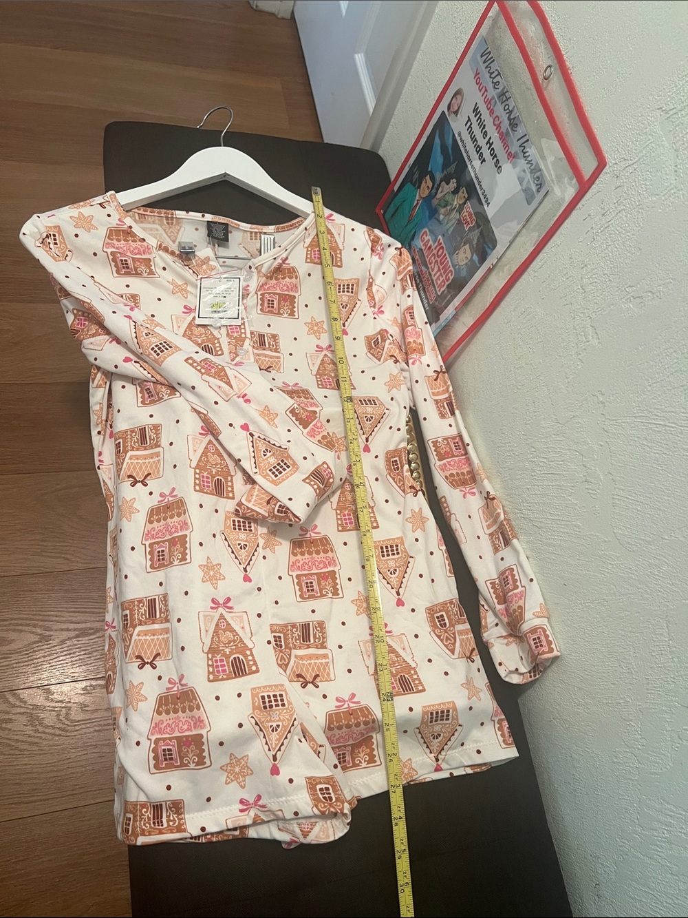 #2463**Gingerbread House Print Pajama Jump-short - Cream with Brown and Pink - Picture 4 of 17